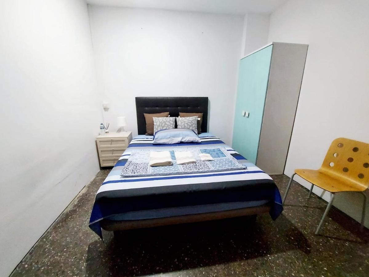 Cerdanyola Ripollet Barcelona Appartement Buitenkant foto
