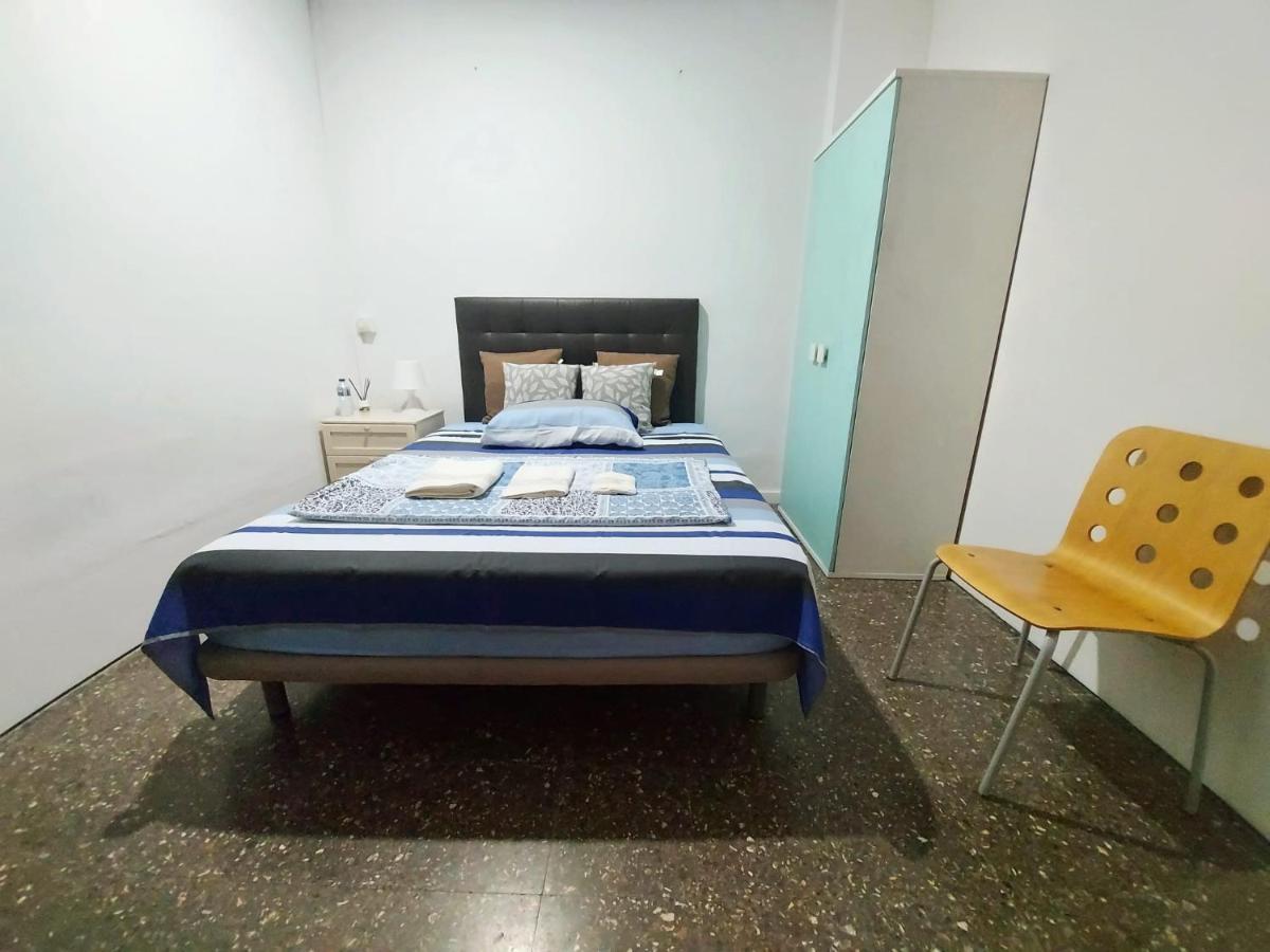 Cerdanyola Ripollet Barcelona Appartement Buitenkant foto